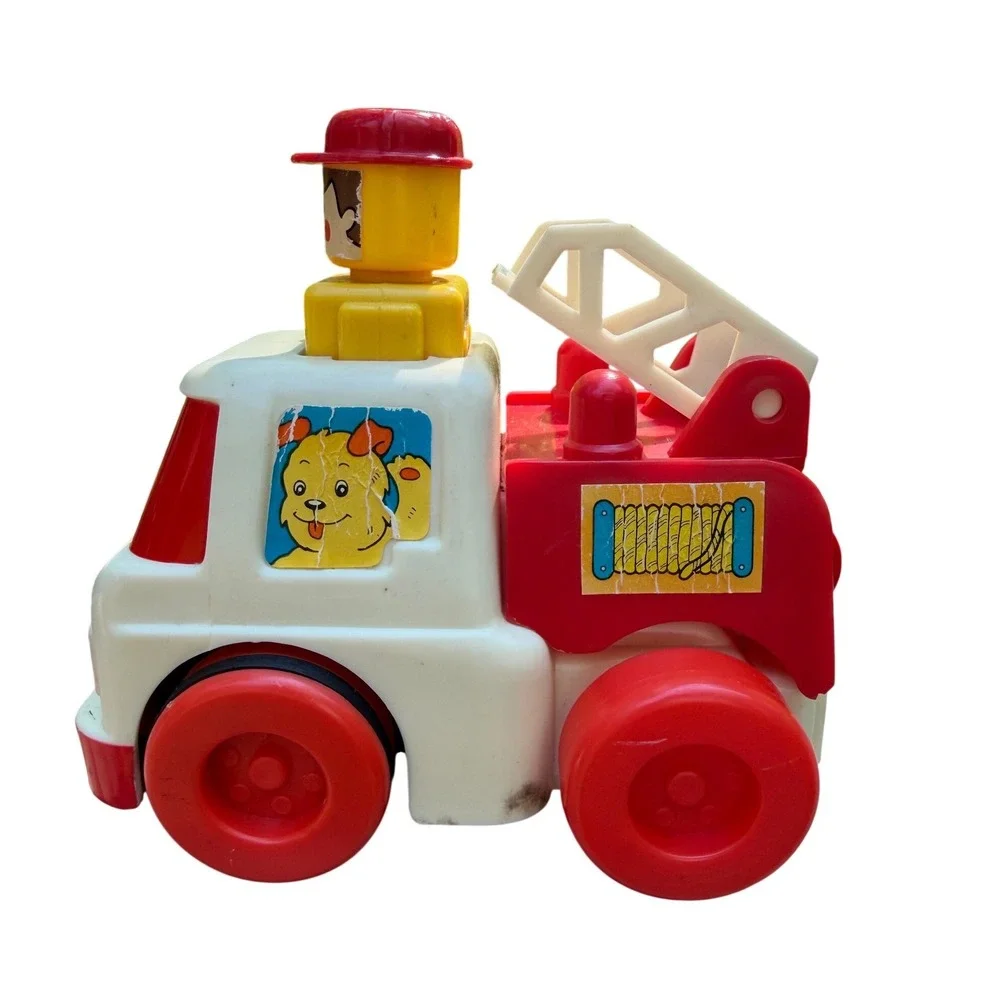 Vintage 1970s Playskool Plastic Fire Truck Toy Fold Down Ladder Square Driver